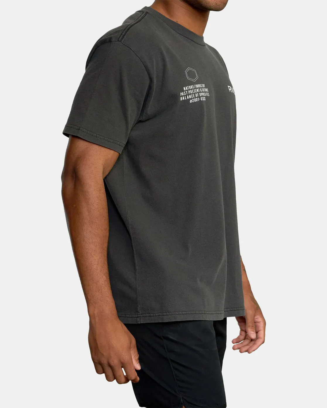Big Pin Workout Shirt - Black
