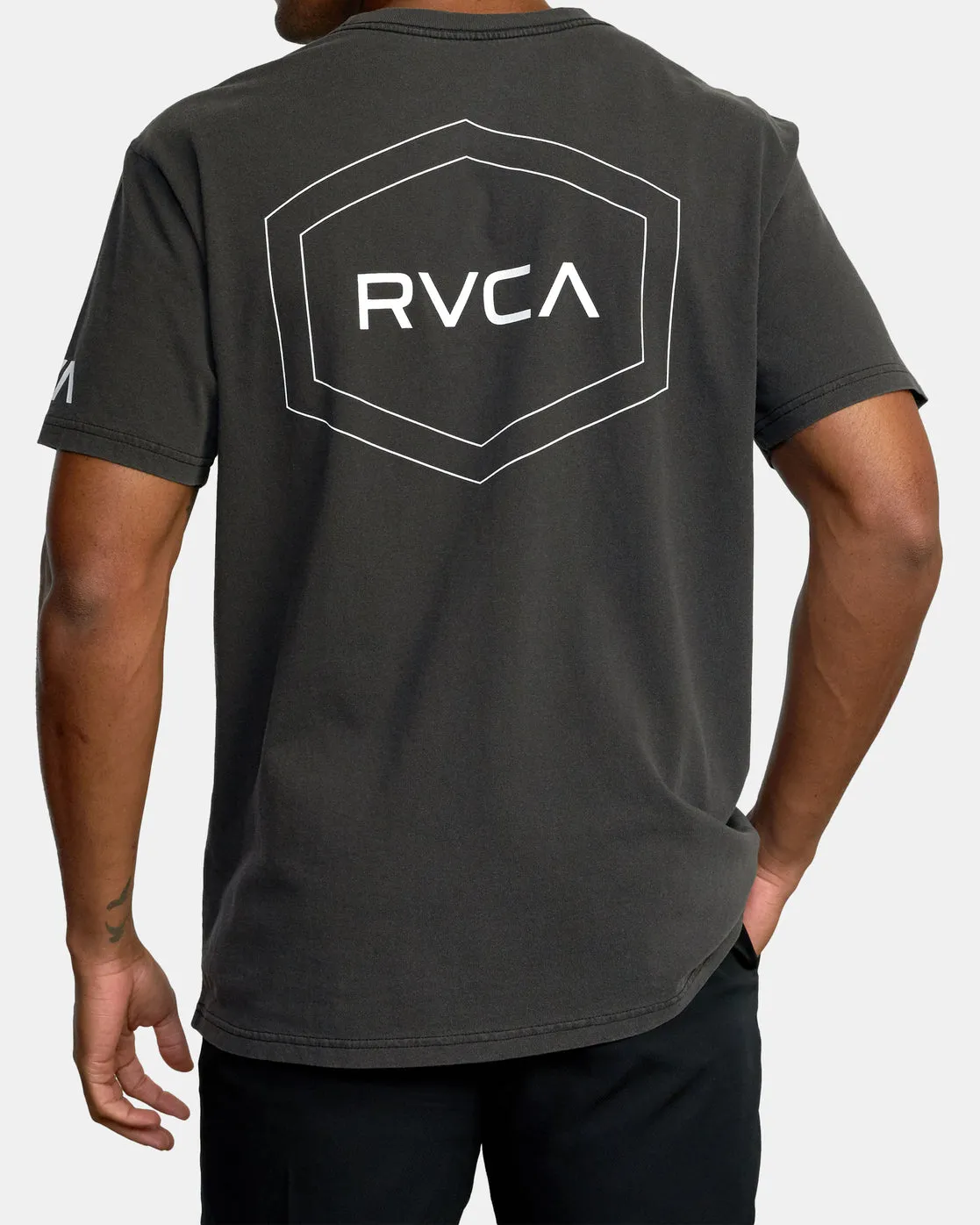 Big Pin Workout Shirt - Black
