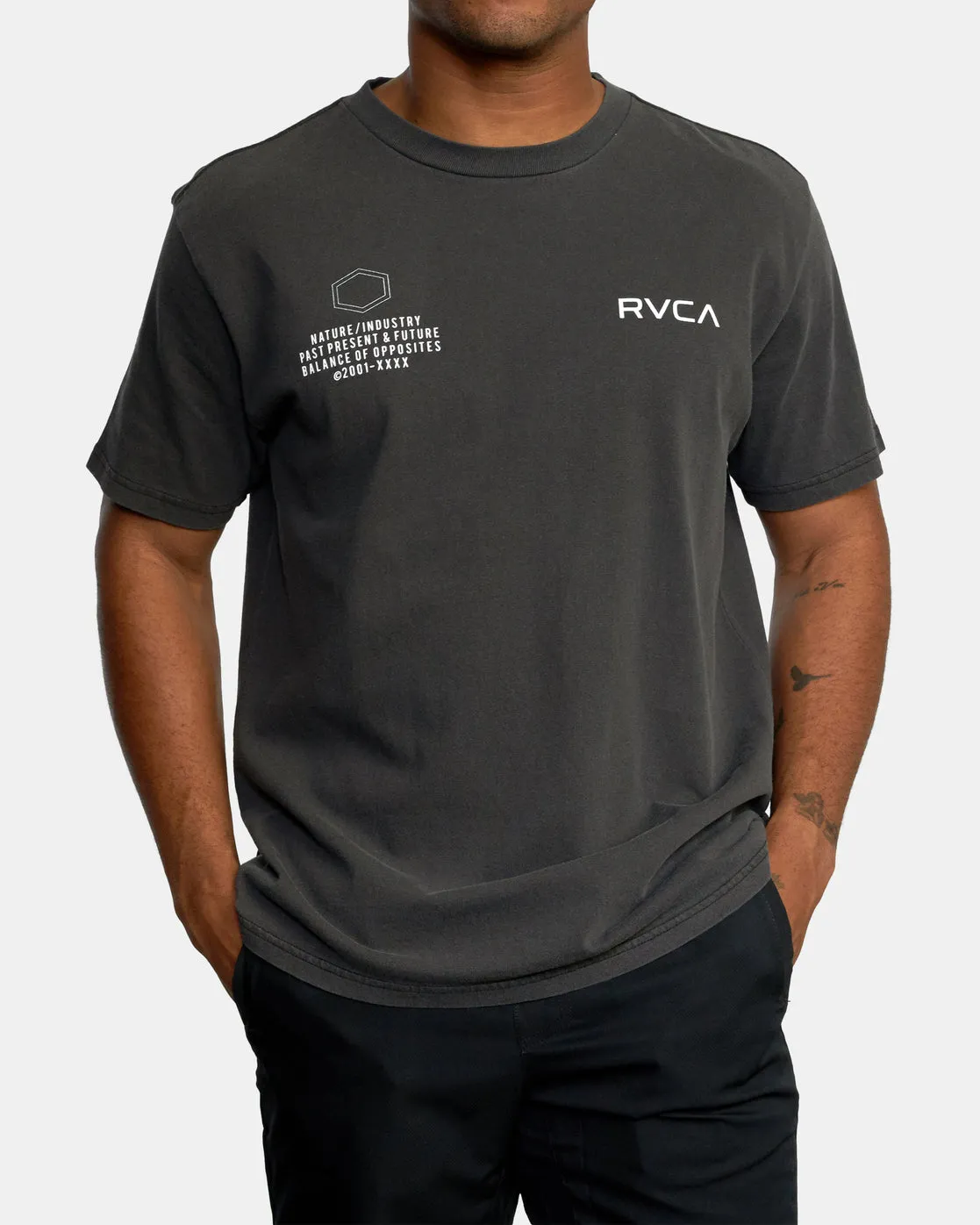 Big Pin Workout Shirt - Black
