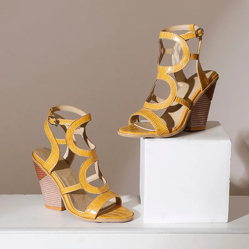 Bigsizeheels Sexy Chunky Heel Buckle Peep Toe Mules - Yellow