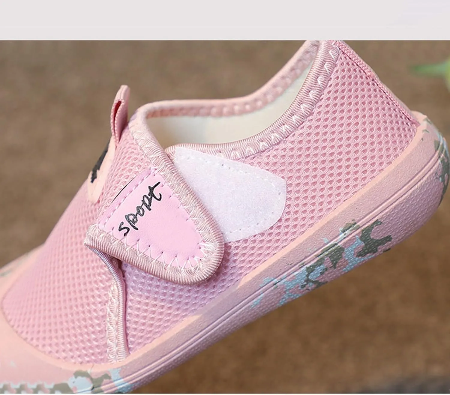 Boys Breathable Sports Water Shoes for Kids Barefoot Swim Beach Shoes Quick Dry Athletic Sneakers Outdoor Sports Pool