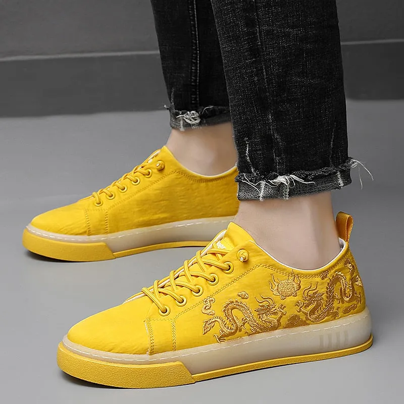 Casual Men Tennis Shoes With Dragon Pattern
