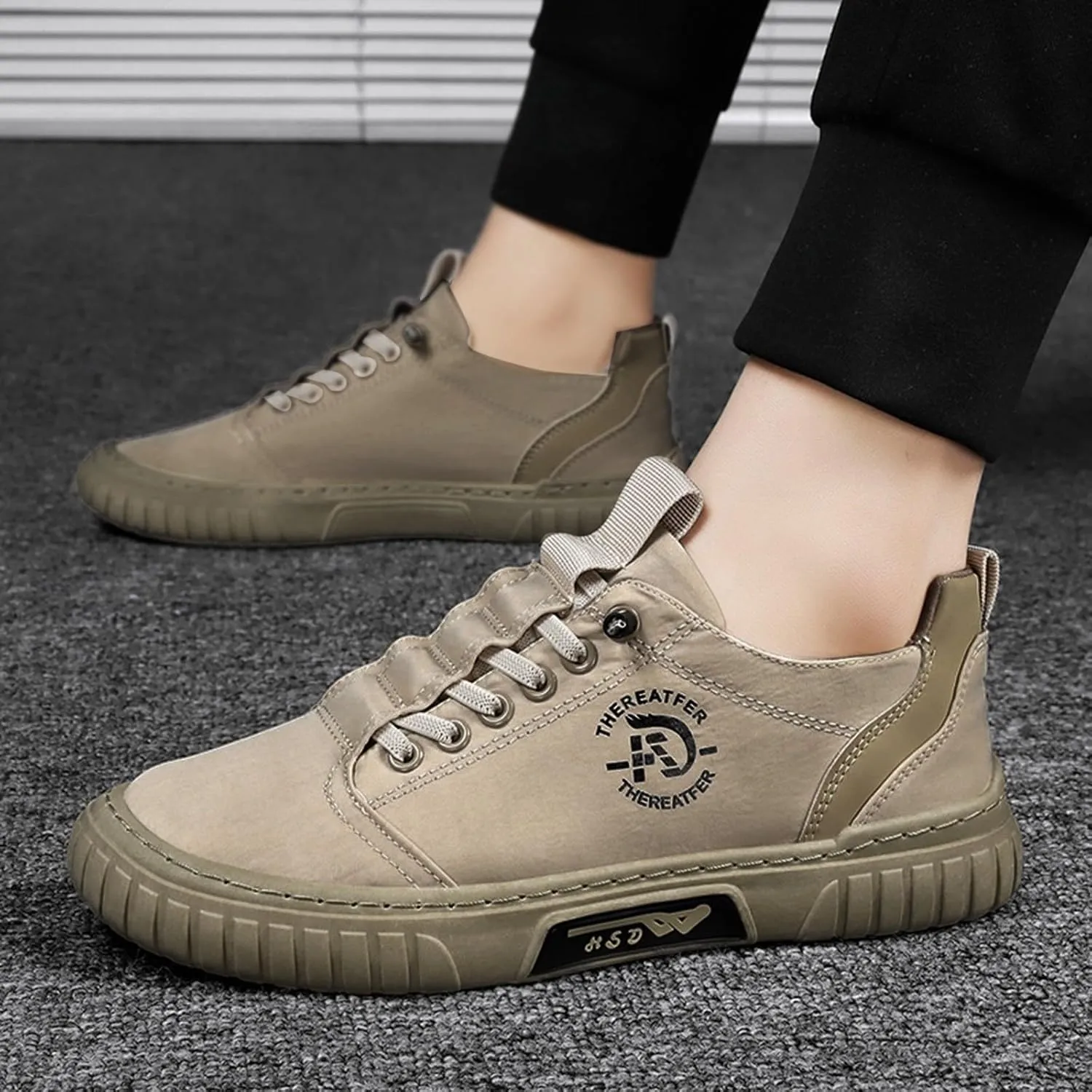 Men Low Top Breathable Casual Walking Shoes Canvas Leather Shoes Mens Casual