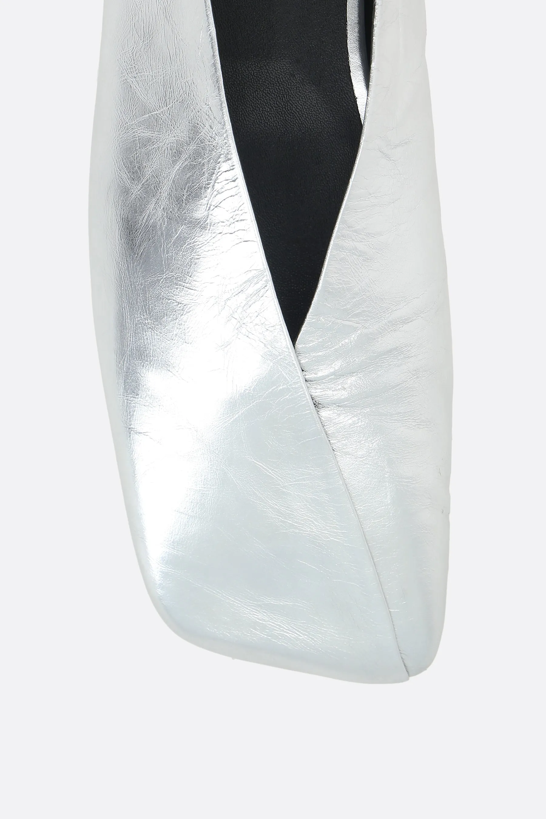 Paper-Effect Metallic Flats