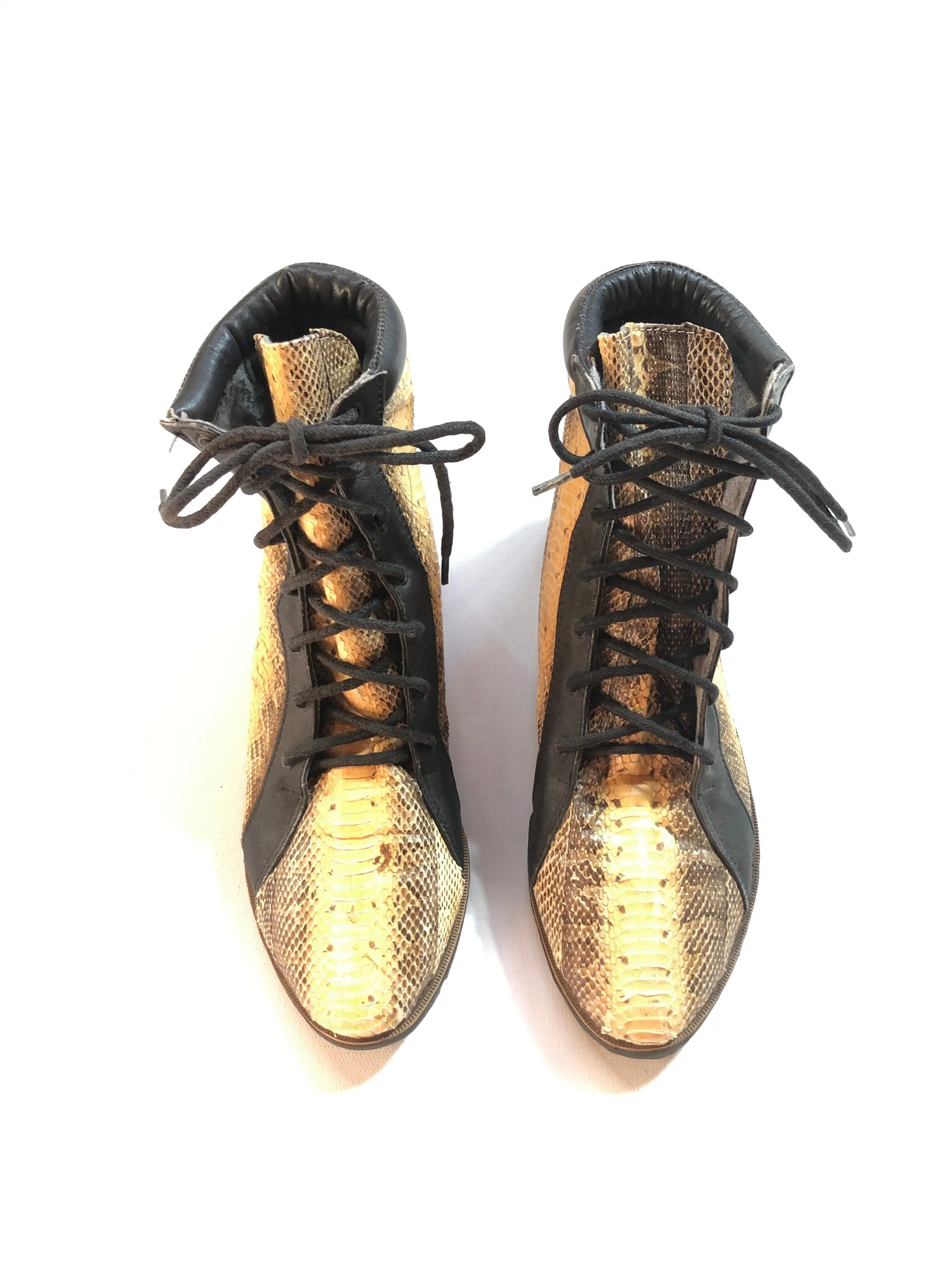 VINTAGE: Snakeskin Sneakers