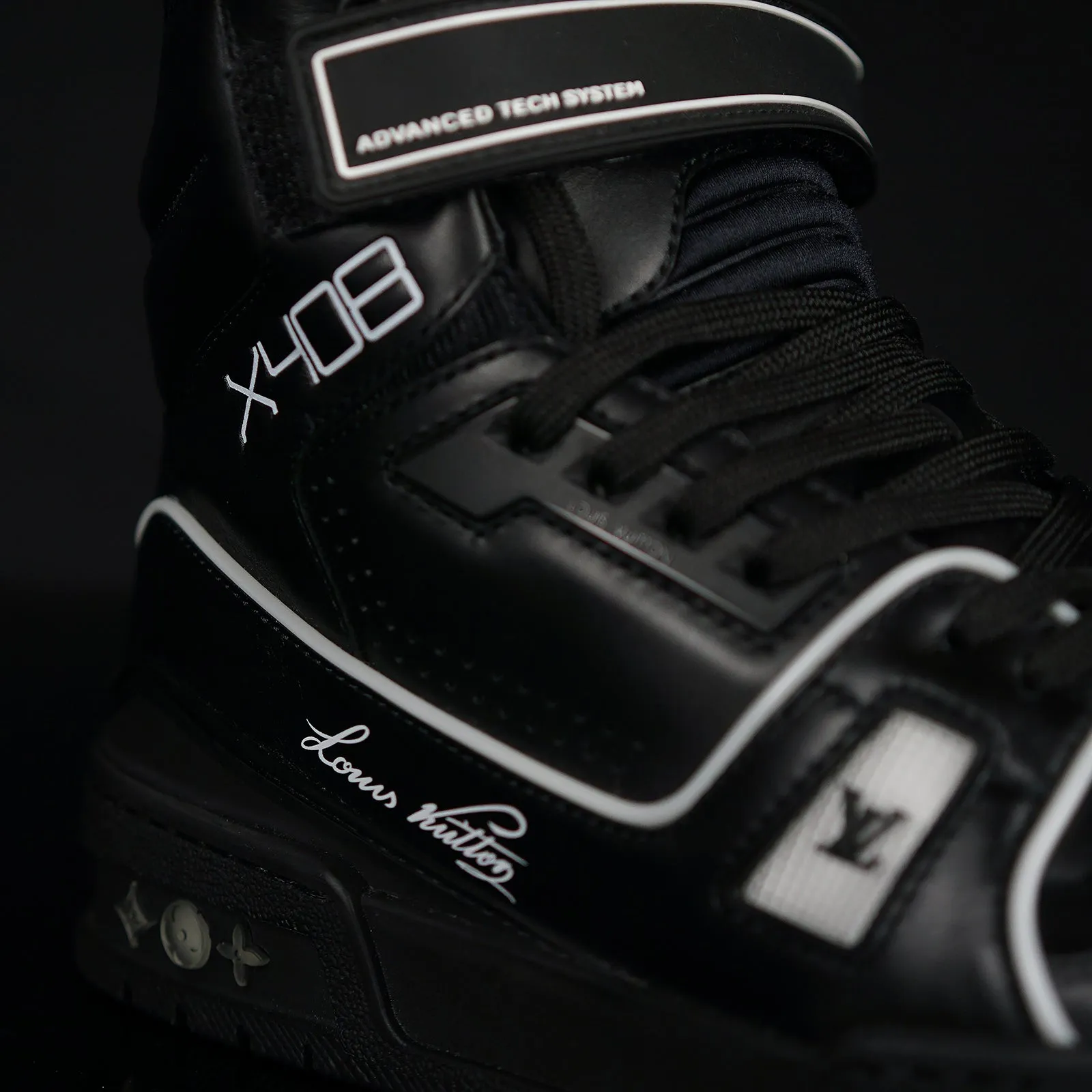 X408 Fiber Optic LED Trainer Sneakers